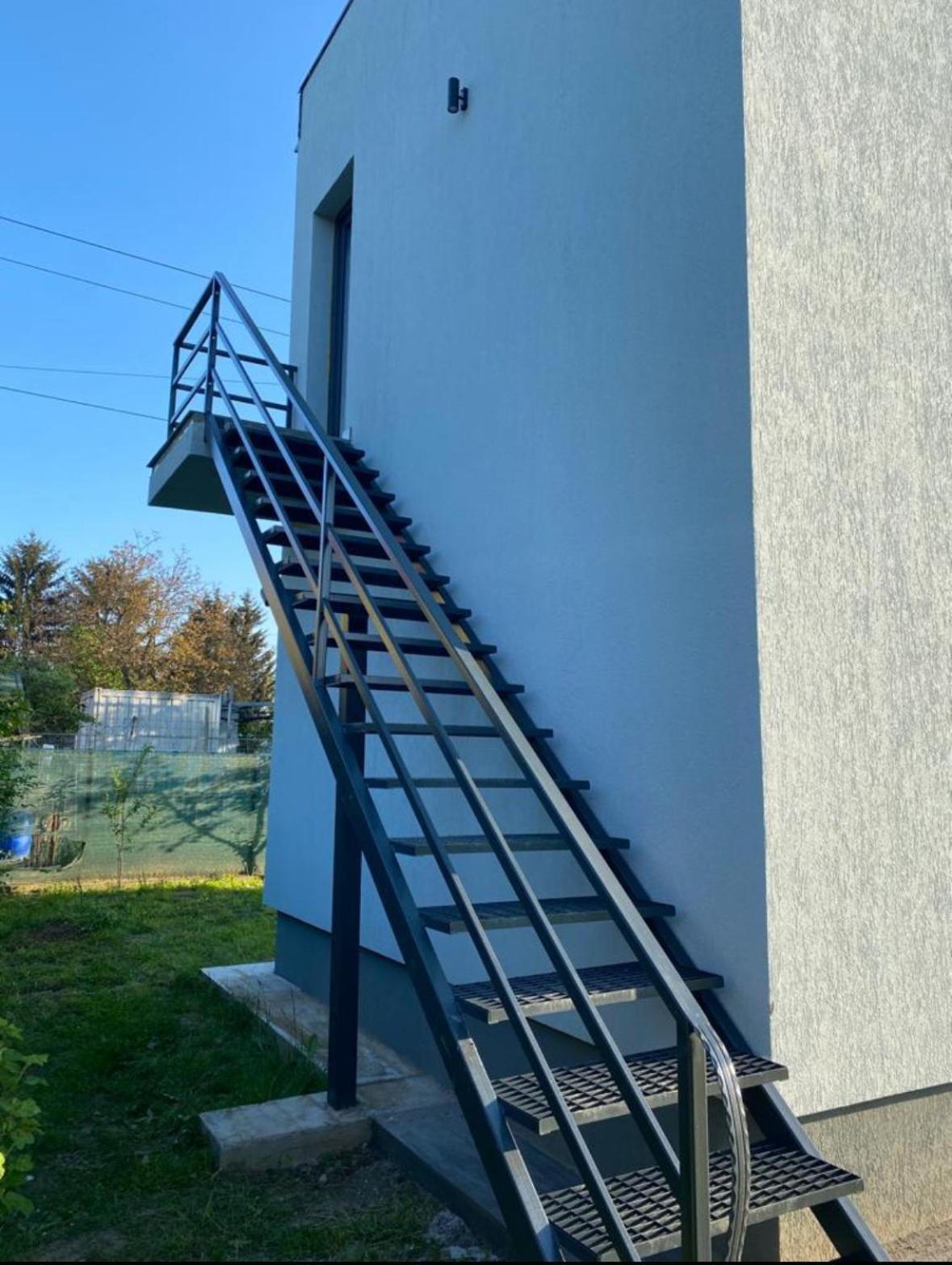 Ttt House بيتستِ المظهر الخارجي الصورة